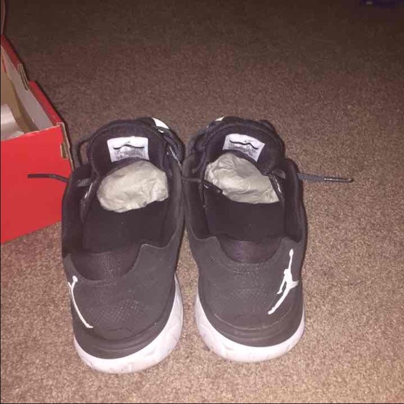 Jordan runners 2 - Picture 2 of 2