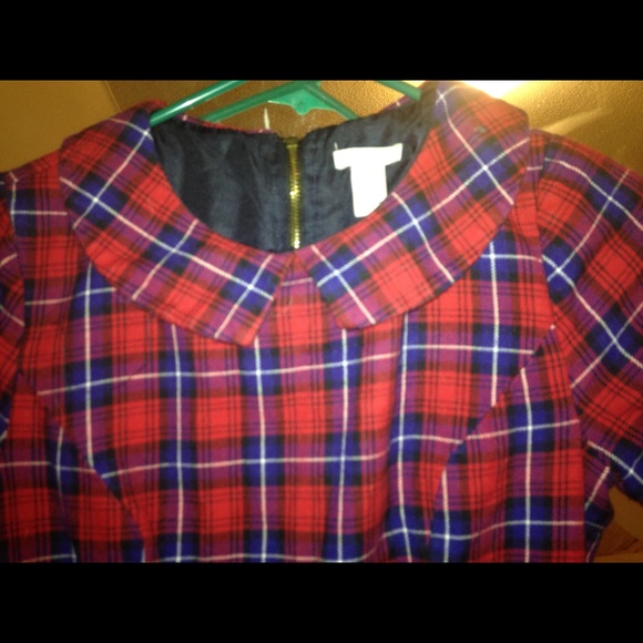 Dress - Picture 3 of 4