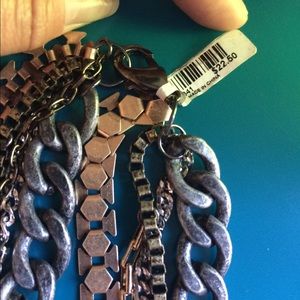 Tough looking necklace