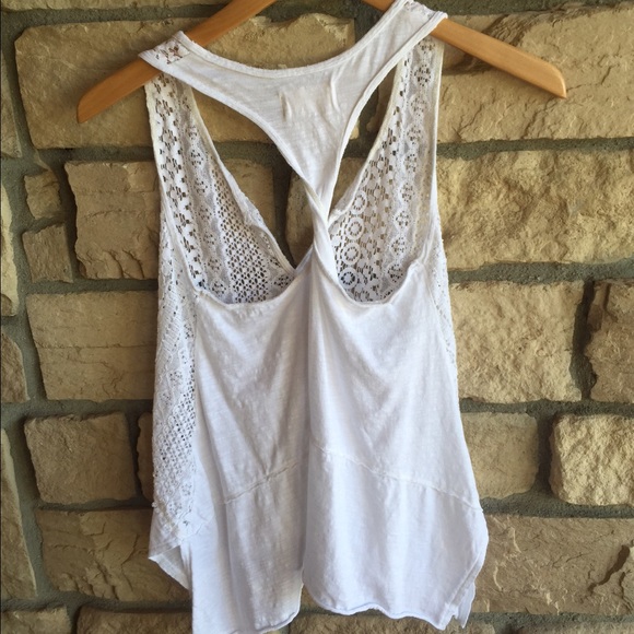 Hollister Twist Lace Tank - Picture 3 of 3