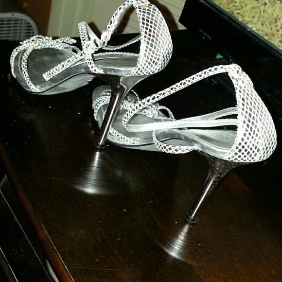 Shoes - Picture 2 of 2