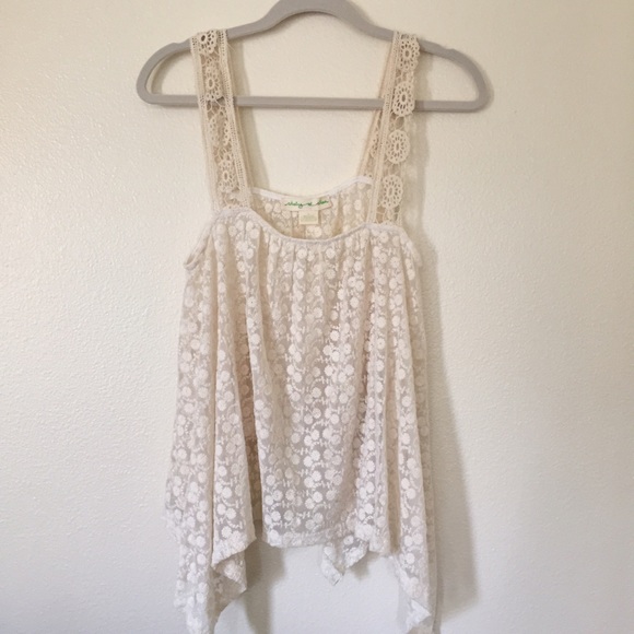 Lace top - Picture 2 of 3