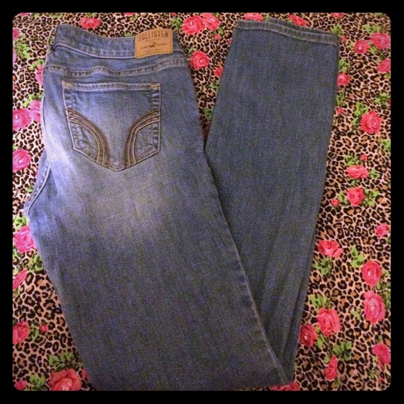 Hollister jeans