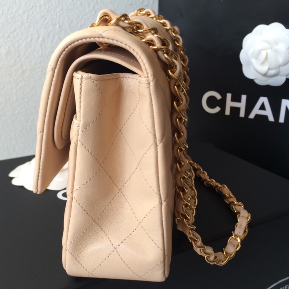 NEW-Authentic Chanel 2.55 Lambskin Medium Flap Bag - Picture 2 of 4