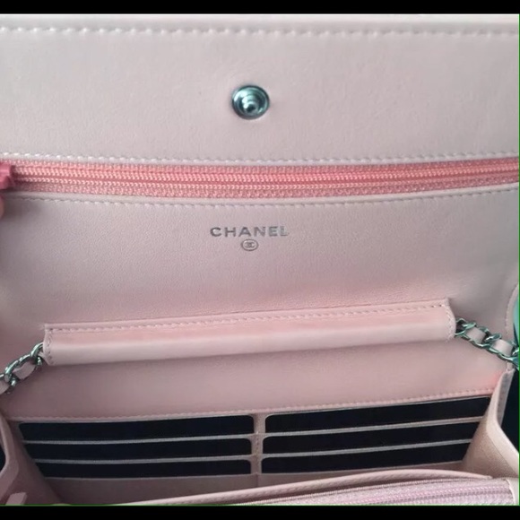 NEW-Authentic Chanel WOC Wallet on Chain - Picture 4 of 4
