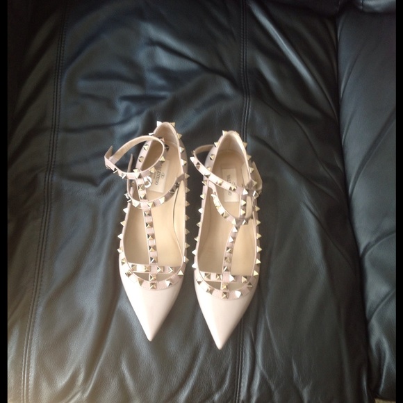 Valentino Rockstud T-Strap Flat