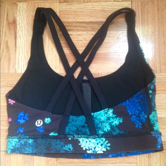❌SOLD Lululemon Sports Bra, Size 4, Floral Pattern - Picture 2 of 2