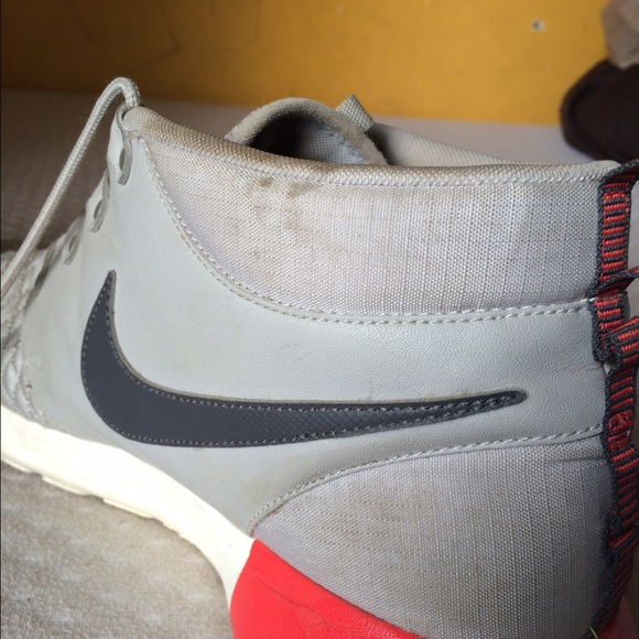 **sold** - Picture 4 of 4