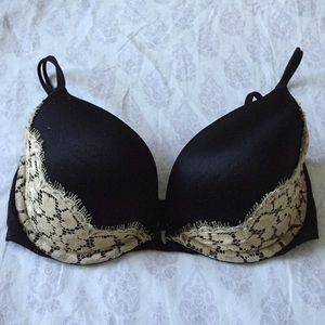 Victoria's Secret push up bra