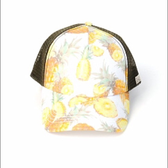 ISO Billabong pineapple trucker hat