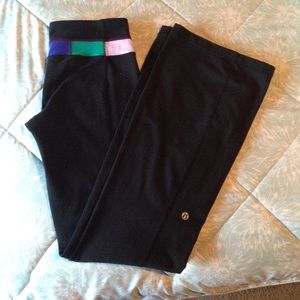 Lululemon reversible pants size 4