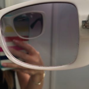 Marc by Marc Jacobs Sunnies Additional Pic