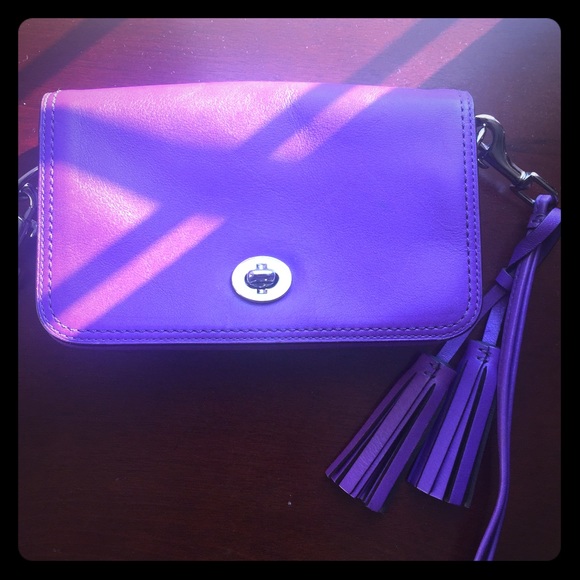 Price⬇️ Coach Legacy Penny Shoulder Bag