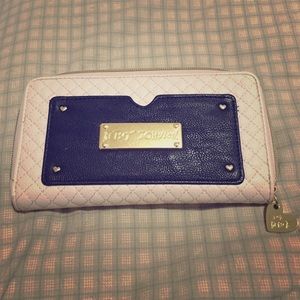 Betsey Johnson wallet. Very cute!!!