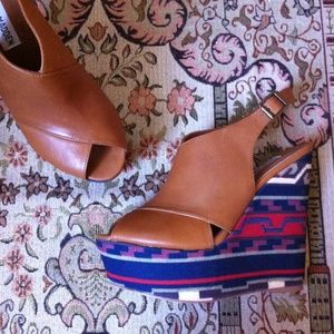 Steve Madden Leather & Southwestern Print Wedge
