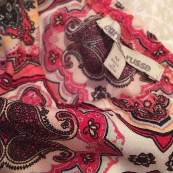 ❗️SOLD ON MERCARI❗️Pink, peach and black romper - Picture 3 of 3