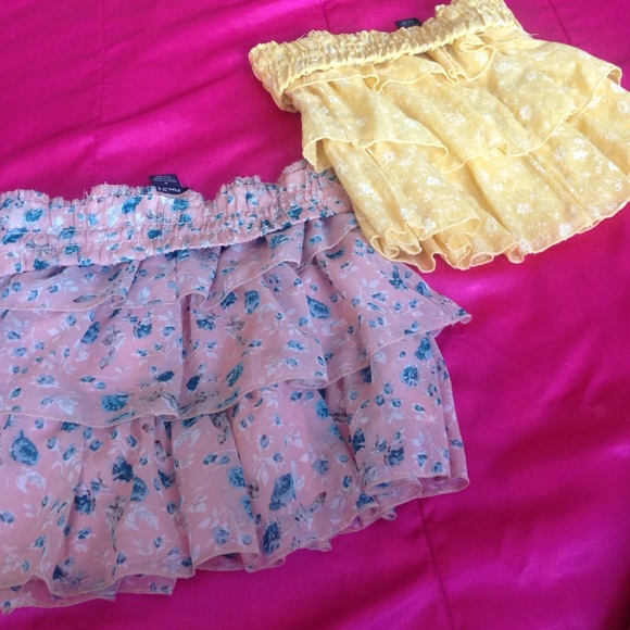 2 Mini Flower Skirts - Picture 3 of 3