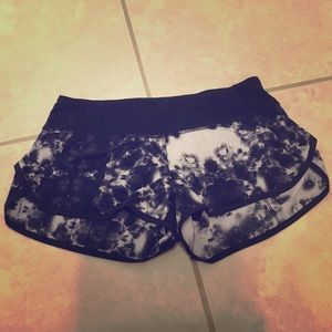 Lulu lemon speed shorts
