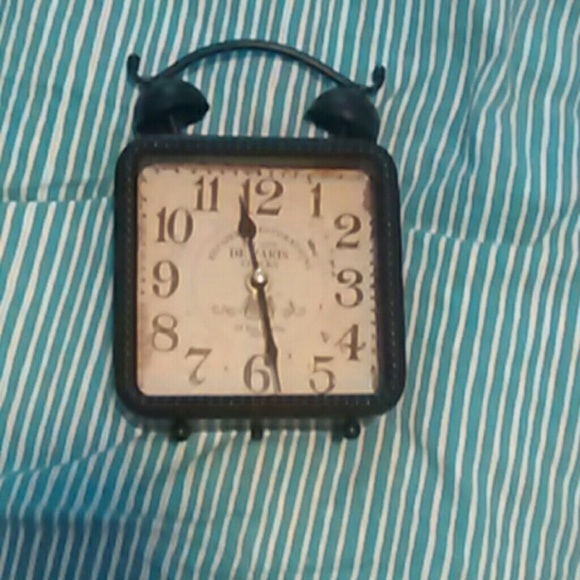Antique style clock