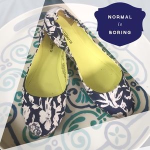 Blue and white floral flats