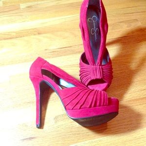 Jessica Simpson women's Evoni platform pump red 8m