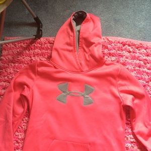 Under Armour pink hooded Sweatshirt