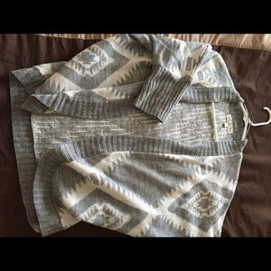 White and grey sweater