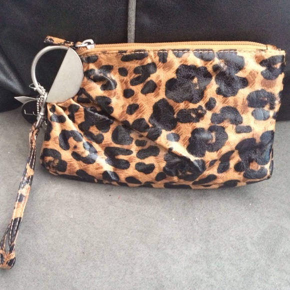 Leopard clutch purse