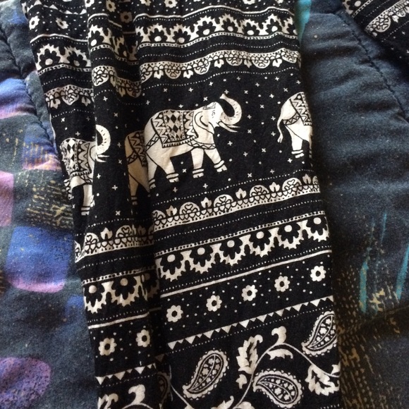 Tribal print jumpsuit - Picture 2 of 2