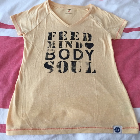 FEED by Target Yellow T-Shirt Size Small