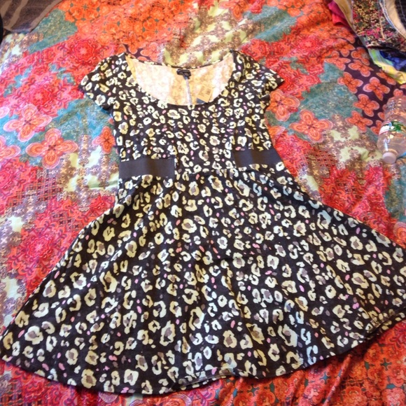 American Eagle Outfitters Dresses & Skirts - 12 HOUR SALE 🌸American eagle dress