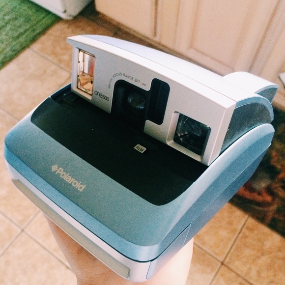 Like New Polaroid one600