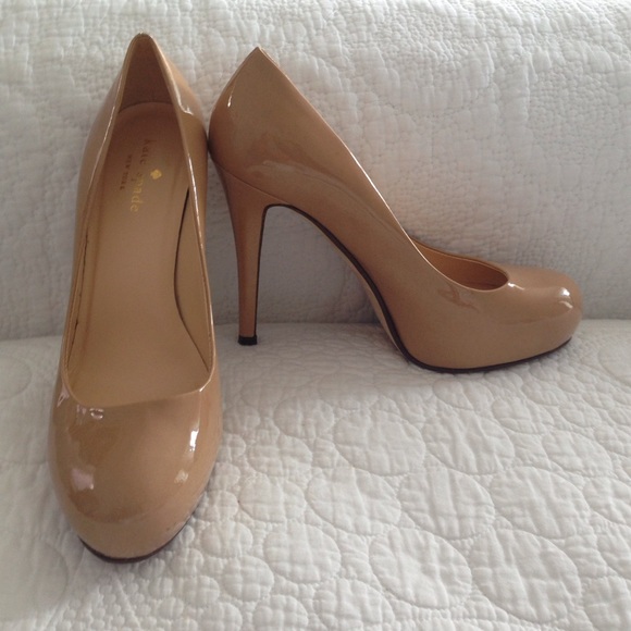 Kate Spade nude pumps