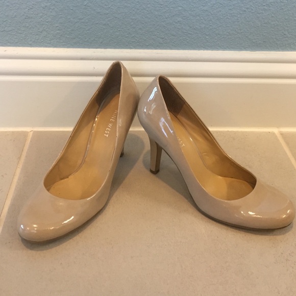 Nine West Nude Patent Heels