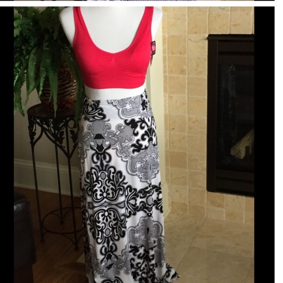 SOLD - Picture 3 of 4