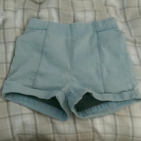 Light blue pin up shorts