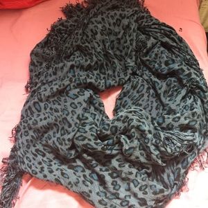 Blue Cheetah Print Scarf
