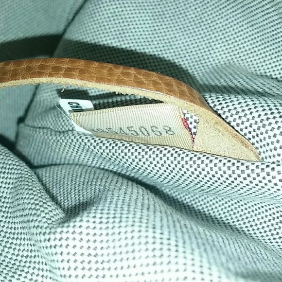 Dooney & Burke handbag - Picture 3 of 4