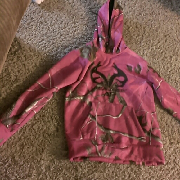 Pink camp realtree sweatshirt
