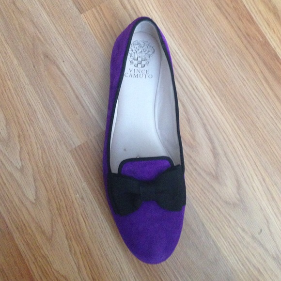 Vince Camuto - Picture 1 of 4