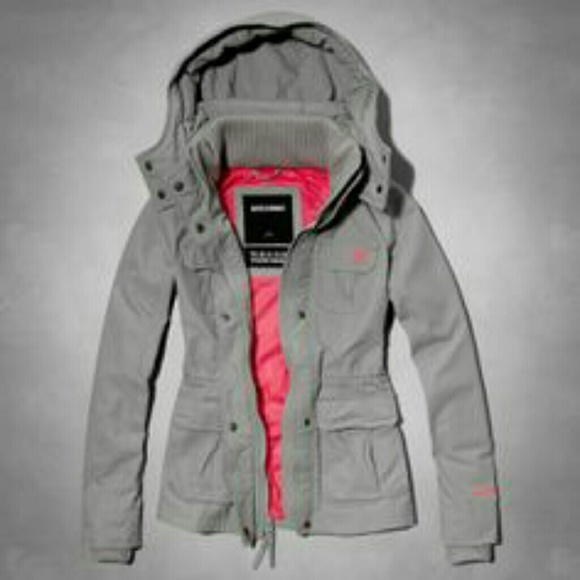 ISO this abercrombie all weather jacket in Large