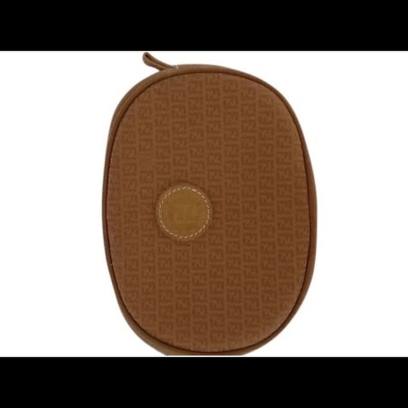 Fendi beige clutch (small)