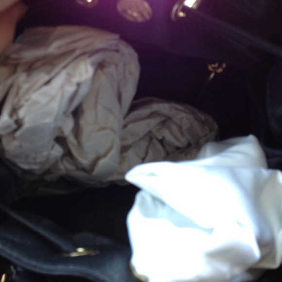 💥SOLD💥Michael kors Camden medium satchel - Picture 4 of 4