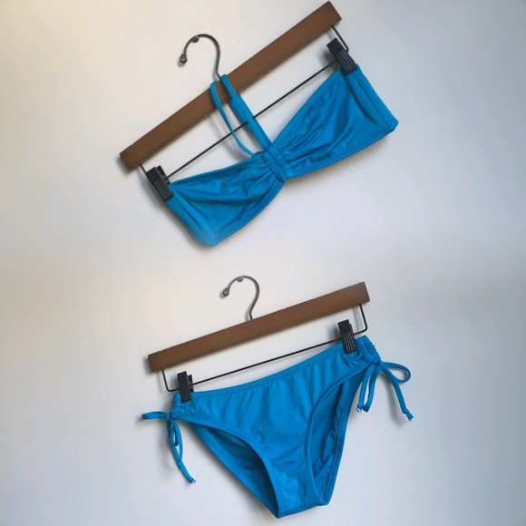 Swimwear - Bandeau Bikini