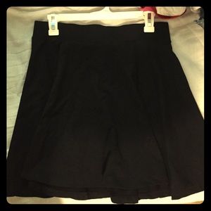 H&M black circle skirt