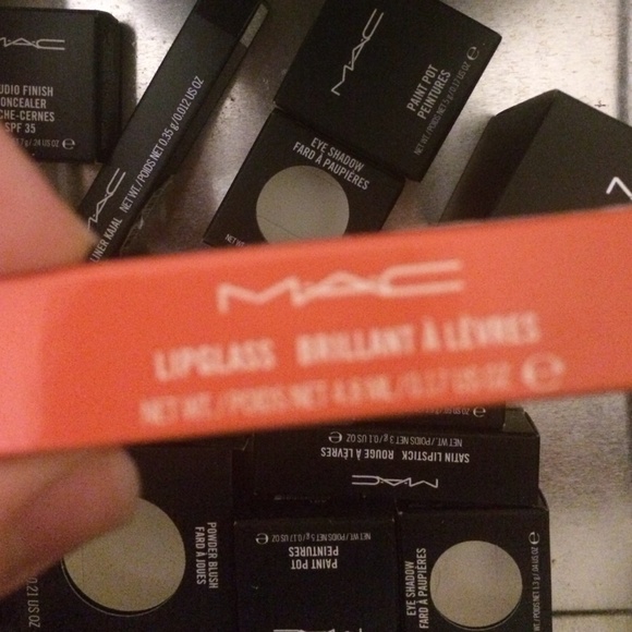 Mac boxes 13 assorted - Picture 2 of 3