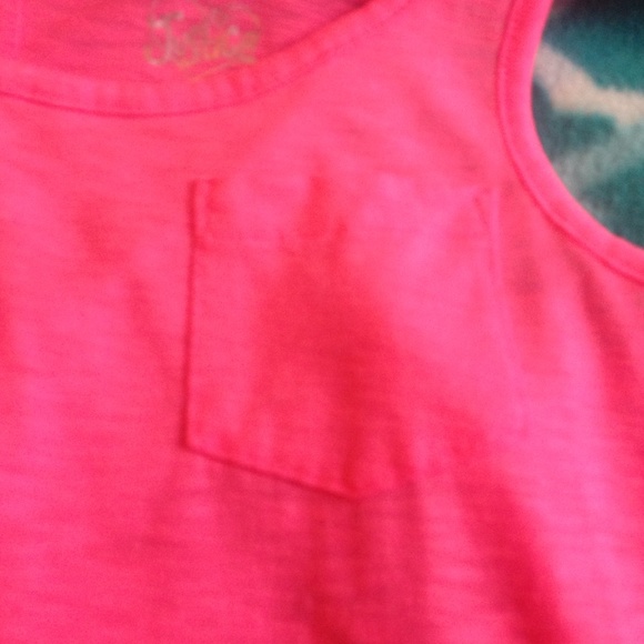 With pocket - Picture 2 of 2