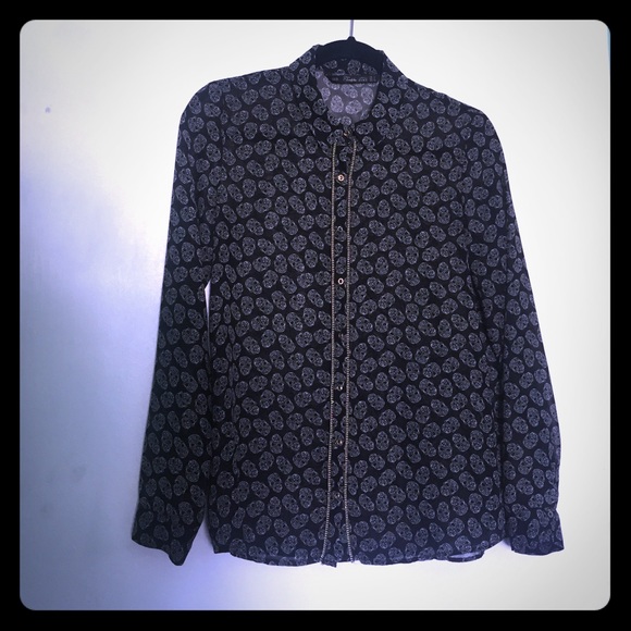 Zara skull patterned button up