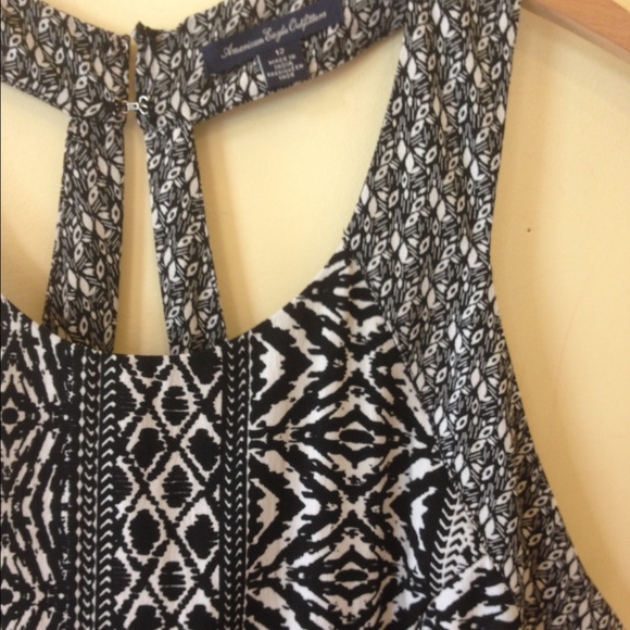 Adorable black and white AE dress - Picture 2 of 4
