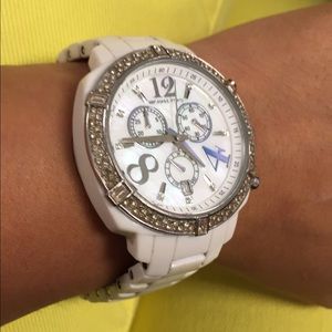 One hour sale👉 MK Watch One of A kind!